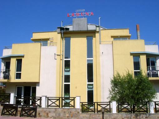 Хотел Лагуна Chernomorets Exterior foto